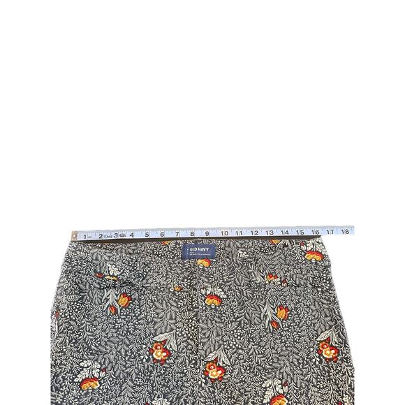 Old Navy Blue White Floral Print Office Work Career Mid-Rise Pixie Pants Size 10 - Picture 9 of 12